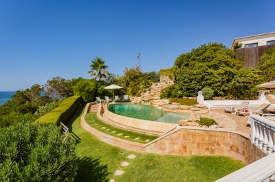 Luxury Villa Photo #5