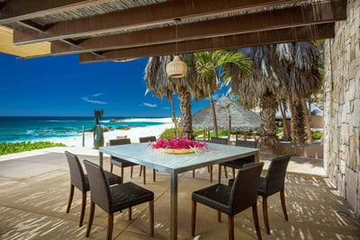 Luxury Villa Photo #18