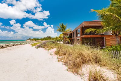 Luxury Villa Photo #5