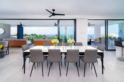 Luxury Villa Photo #10