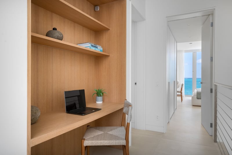 Beach Enclave North Shore 4 BDM Oceanfront Beach House