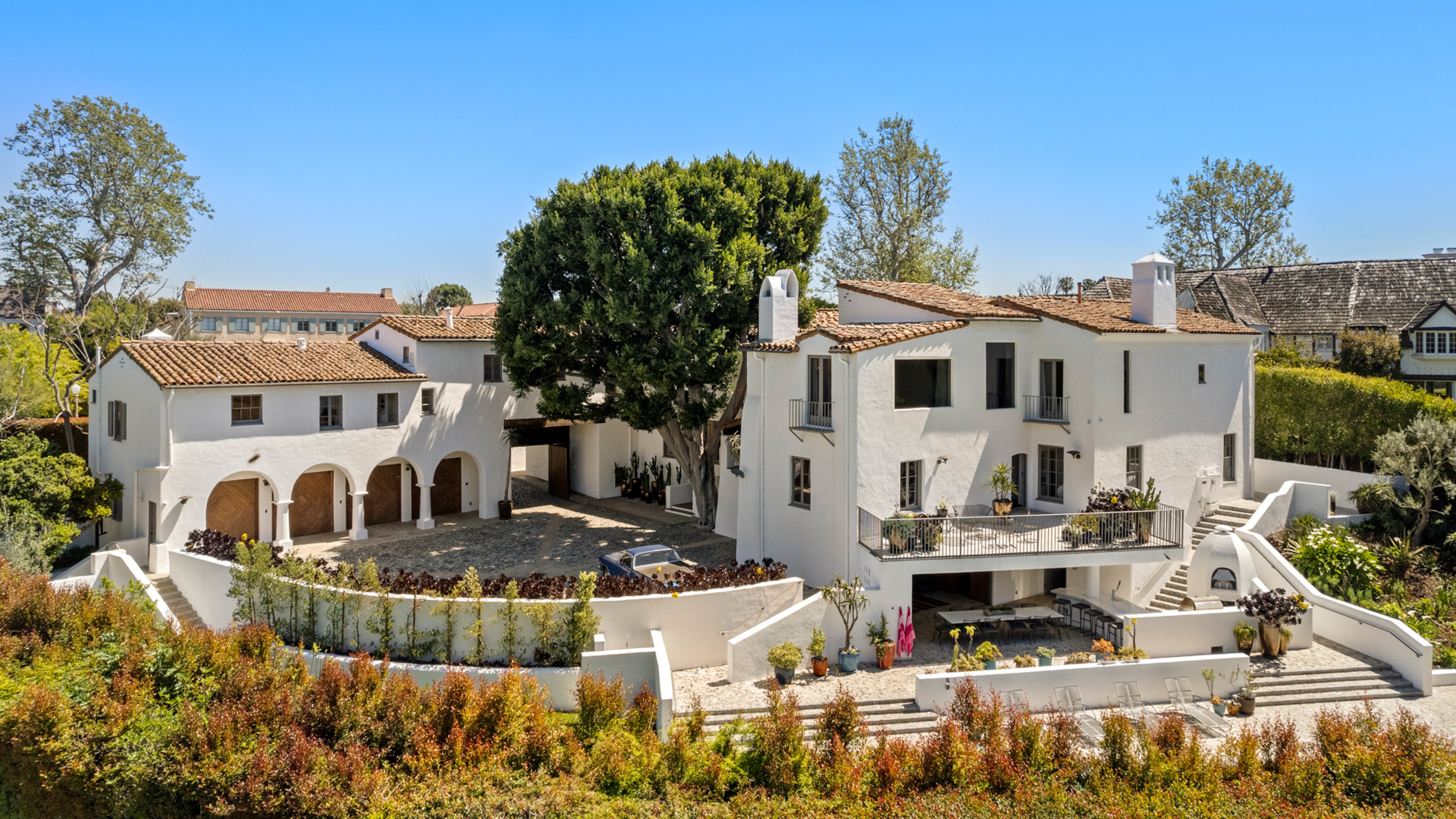 Howard Hughes Estate - 3