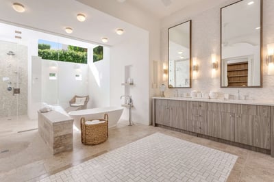 Luxury Villa Photo #25