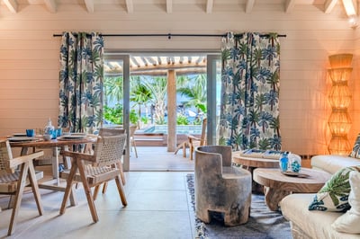 Luxury Villa Photo #10