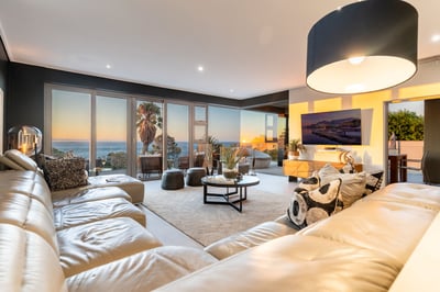 Luxury Villa Photo #22