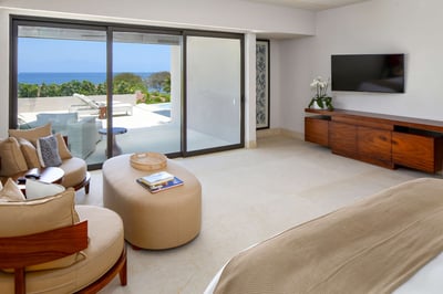 Luxury Villa Photo #20