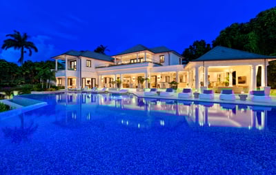Luxury Villa Photo #4