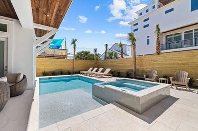 Luxury Villa Photo #2