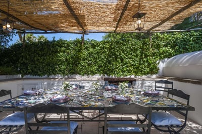 Luxury Villa Photo #10