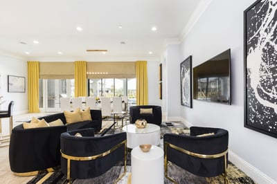 Luxury Villa Photo #15