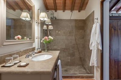 Luxury Villa Photo #29