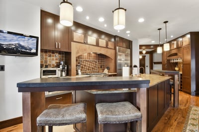 Luxury Villa Photo #3