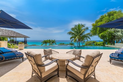 Luxury Villa Photo #10