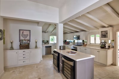 Luxury Villa Photo #16