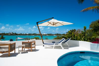 Luxury Villa Photo #15