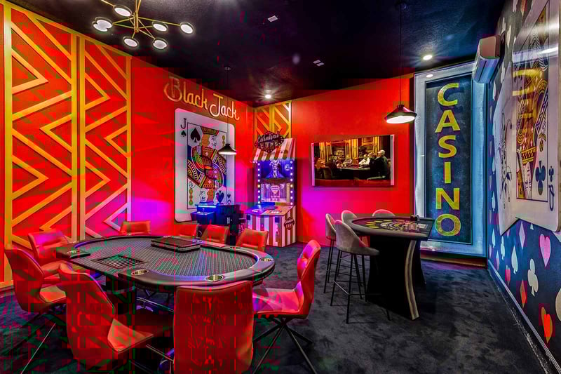 Royal Flush at Villatel Village Solterra