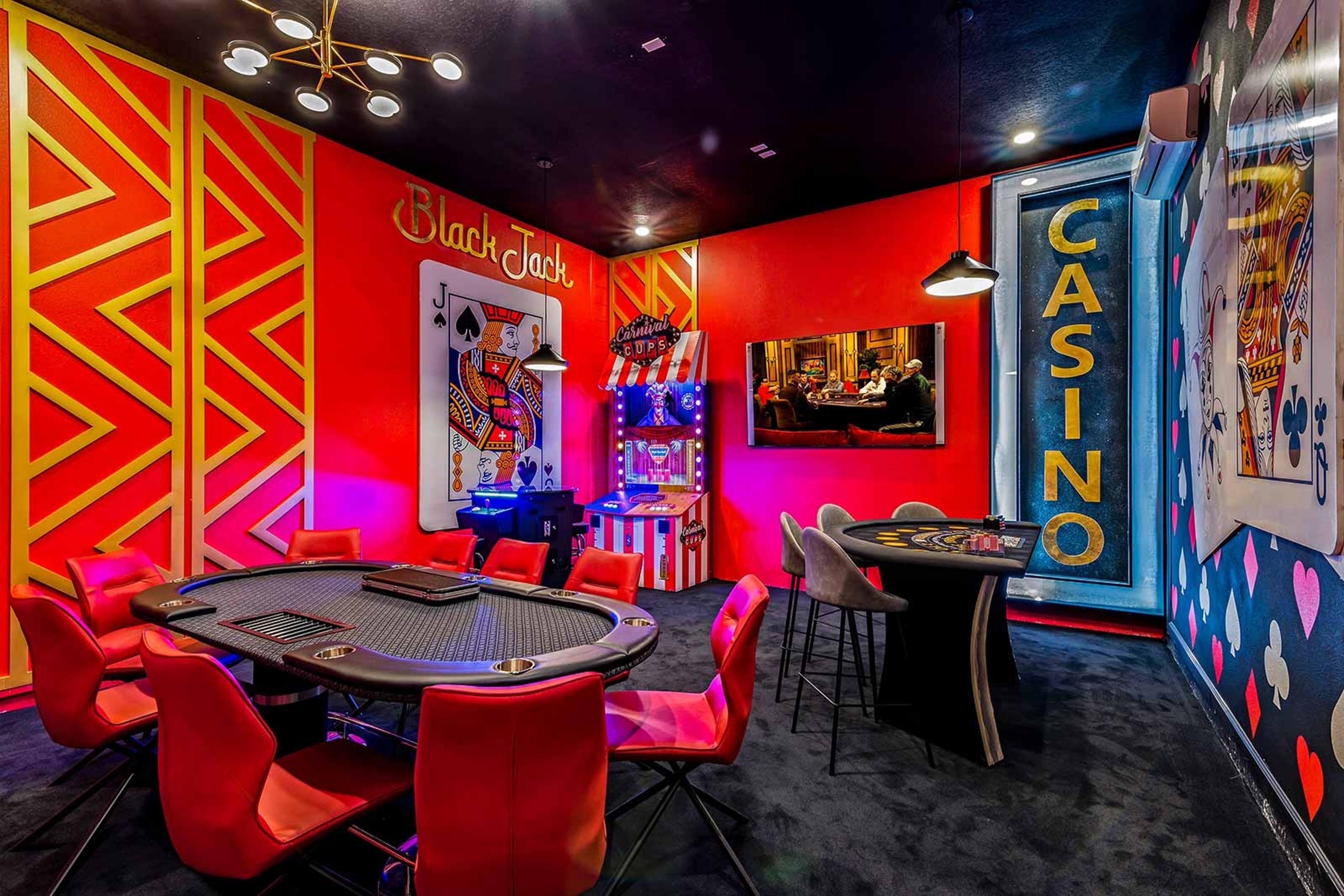 Royal Flush at Villatel Village Solterra - 2