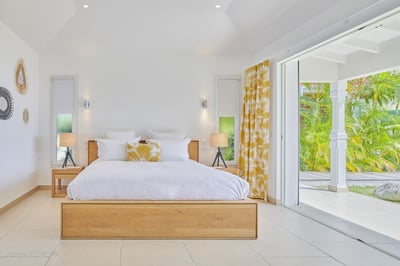 Luxury Villa Photo #41