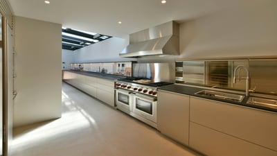 Luxury Villa Photo #17