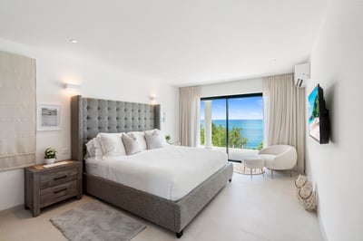 Luxury Villa Photo #68