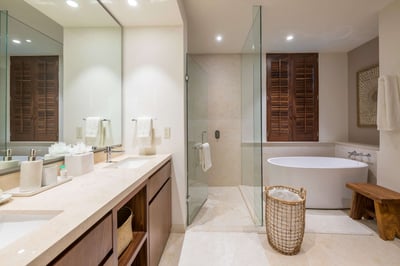 Luxury Villa Photo #22