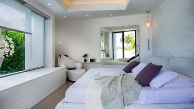 Luxury Villa Photo #56