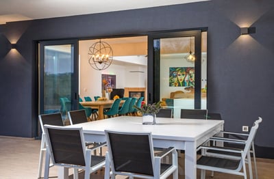 Luxury Villa Photo #7