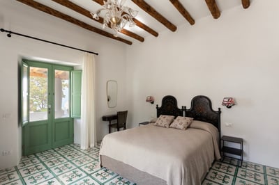 Luxury Villa Photo #39