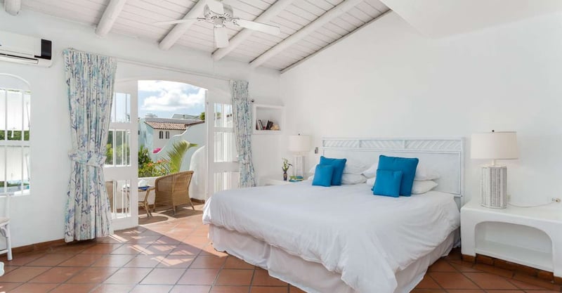 Merlin Bay 6 | Firefly