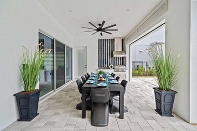 Luxury Villa Photo #9