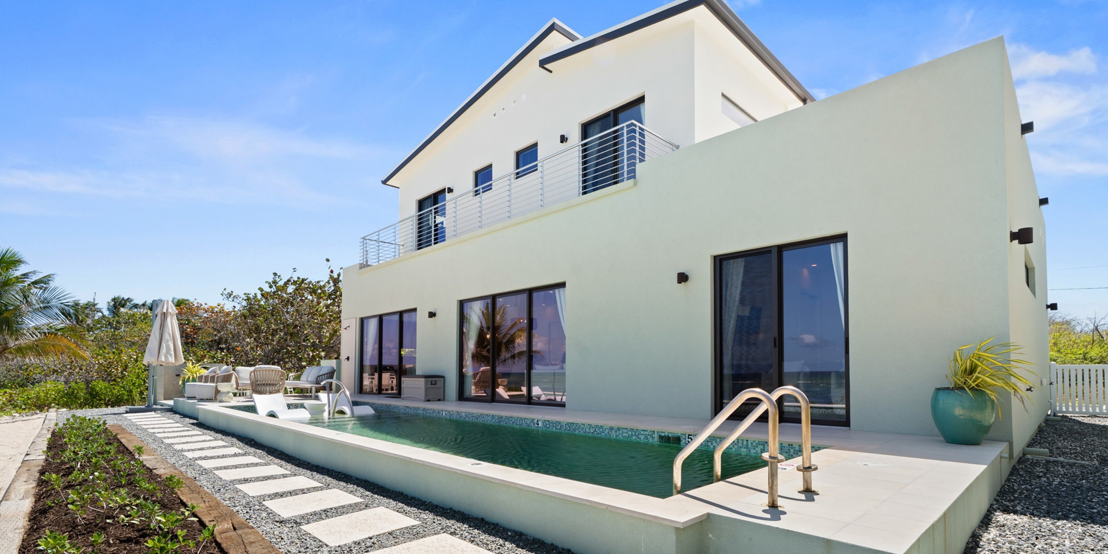 Coastal Charm - 3