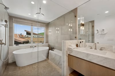Luxury Villa Photo #19