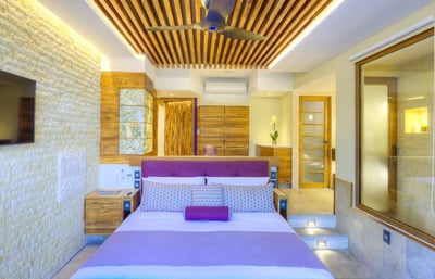 Seaside 2 Purple Room