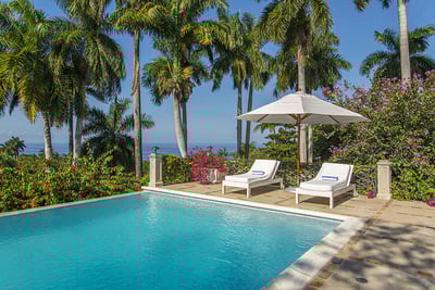 Luxury Villa Photo #4