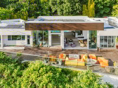 Luxury Villa Photo #2
