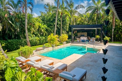 Luxury Villa Photo #5