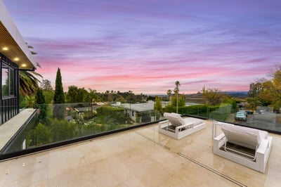 Luxury Villa Photo #9