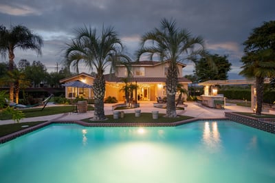 Luxury Villa Photo #6