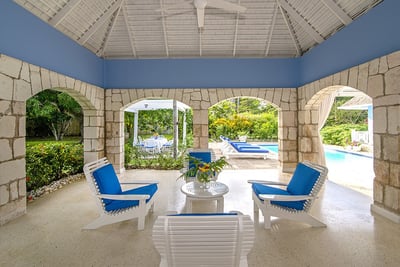 Luxury Villa Photo #11