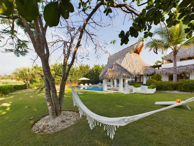 Luxury Villa Photo #5