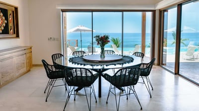 Luxury Villa Photo #10