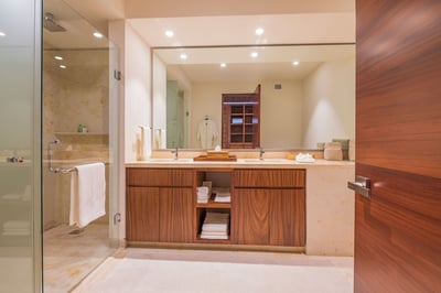 Luxury Villa Photo #14
