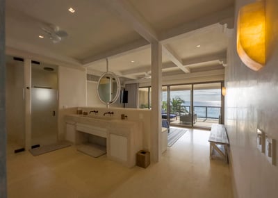 Luxury Villa Photo #27