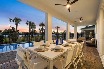 Luxury Villa Photo #35