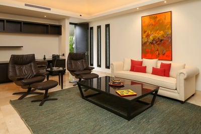 Luxury Villa Photo #27