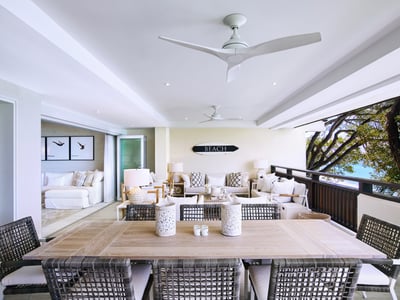 Luxury Villa Photo #2