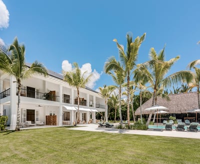 Luxury Villa Photo #14