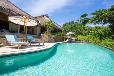 Luxury Villa Photo #3