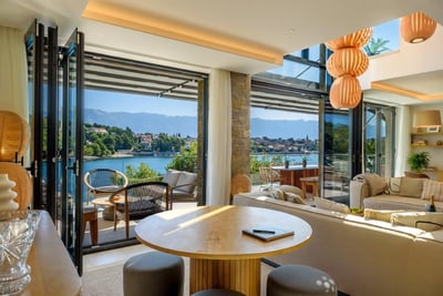 Luxury Villa Photo #46