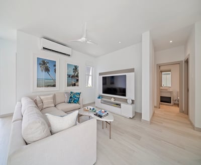 Luxury Villa Photo #5